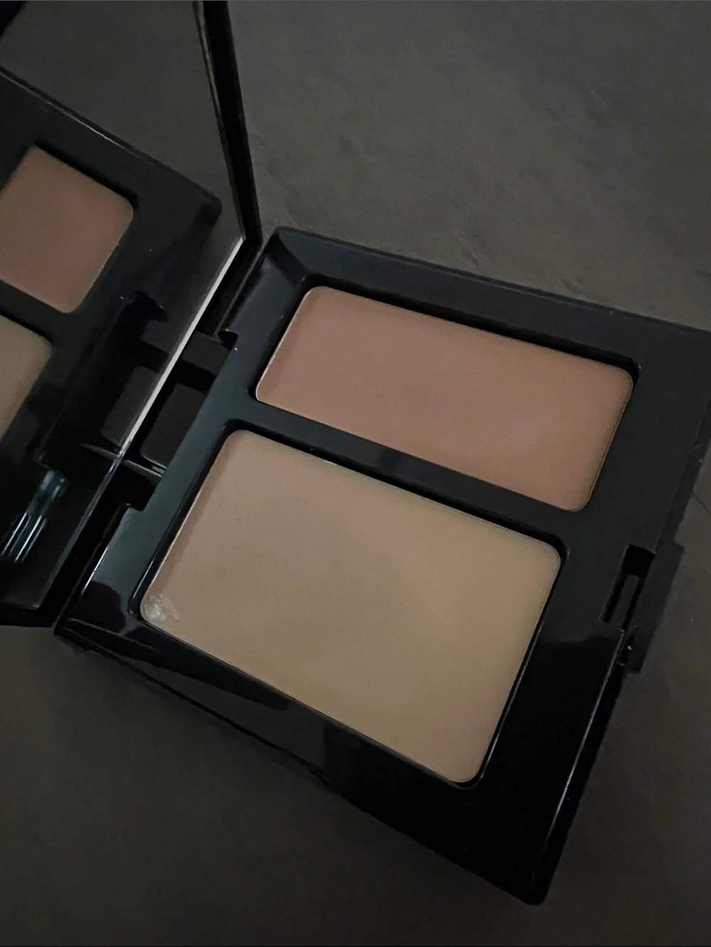 laura mercier cream tan